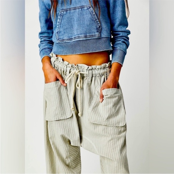 FREE PEOPLE Runyon Oversized Stripe Pants Blue Size Small - Picture 2 of 14